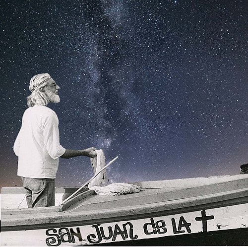 Ernesto Cardenal auf dem Solentiname-See (Foto: Sandra Eleta)